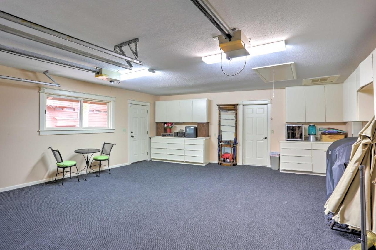 Beautiful Central Fayetteville Townhome With Views! Extérieur photo