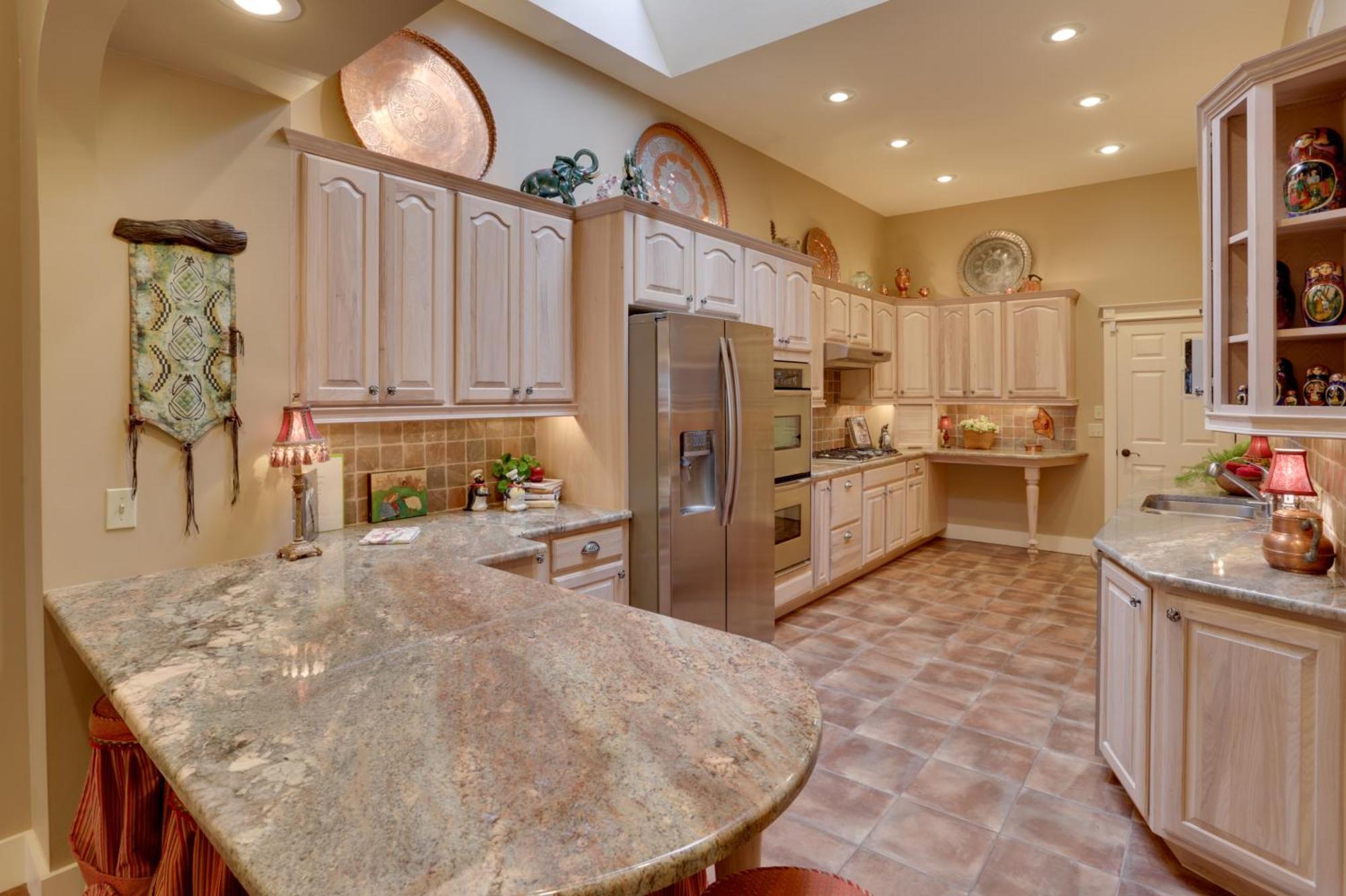 Beautiful Central Fayetteville Townhome With Views! Extérieur photo